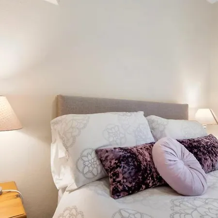 Red Deer Near Connemara National Park In 別荘 *