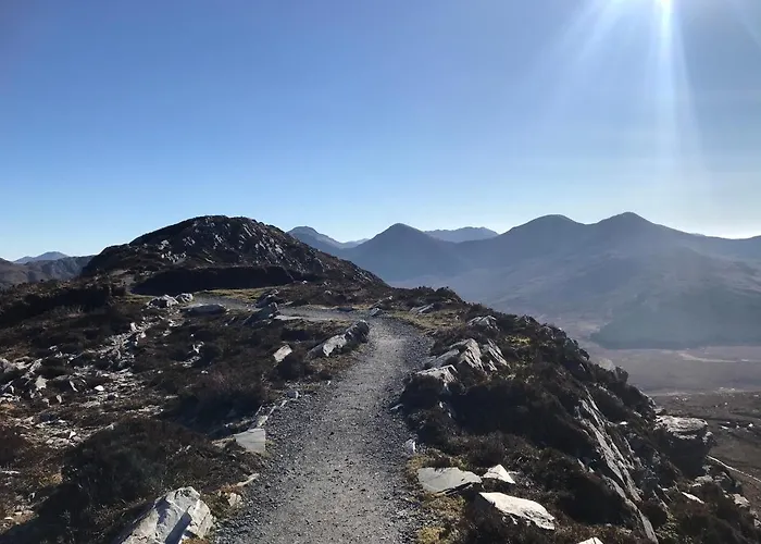 בית נופש Red Deer Near Connemara National Park In לטרפראק
